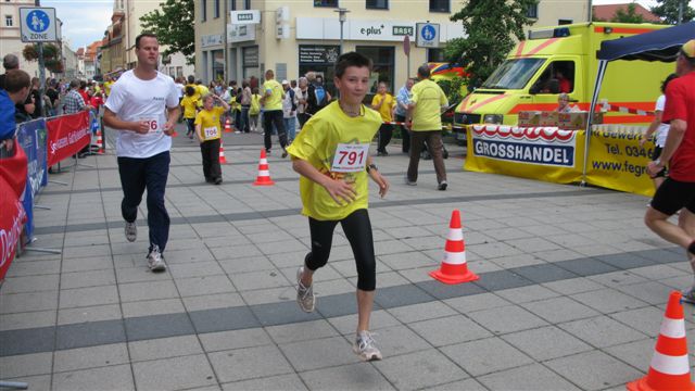 ../Images/BenefizlaufMerseburg2011 (4).jpg